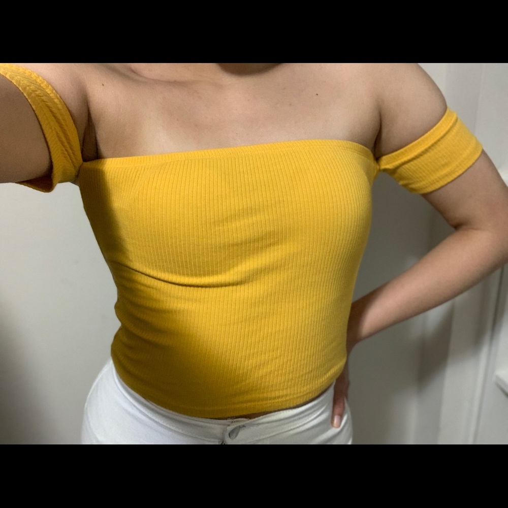 Mustard fashion nova top 💛
